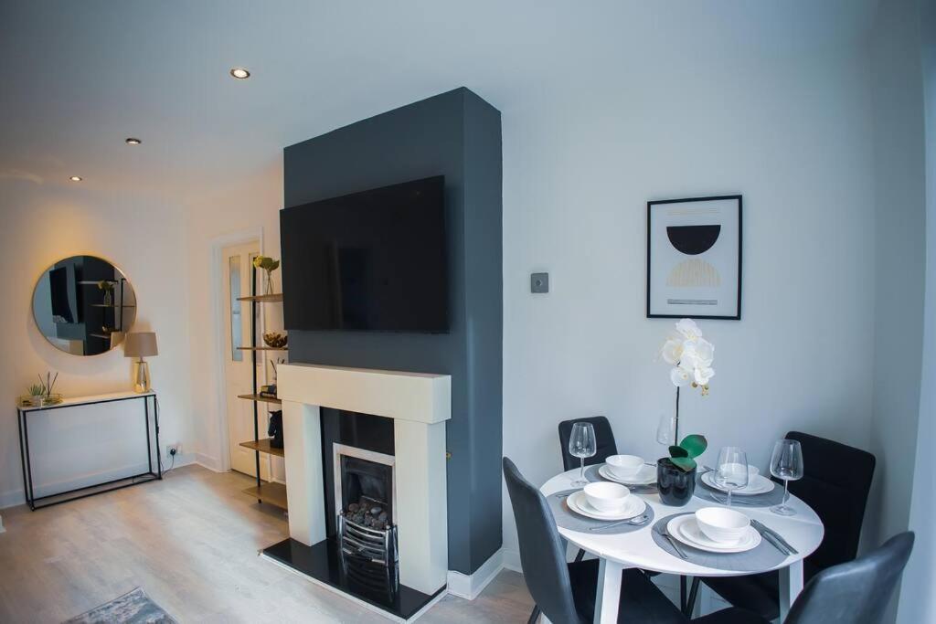 Isinmi Home - Close To Mcr City Manchester Exterior photo
